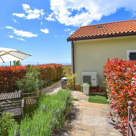 2 Bedroom Awesome In * Magliolo