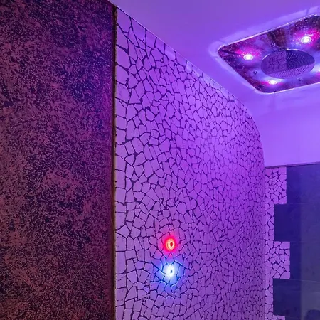 2 Bedroom Awesome In *